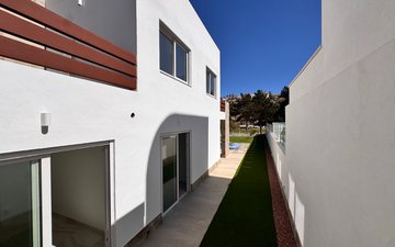 Property slide 25