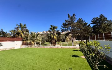Property slide 23