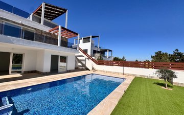 Property slide 48