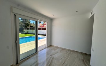 Property slide 38