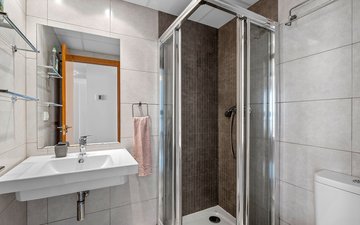 Property slide 24
