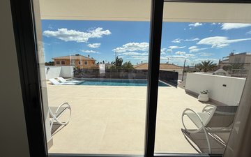 Property slide 21