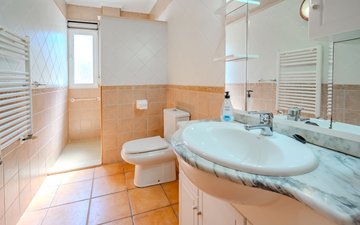 Property slide 36