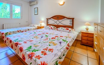 Property slide 39