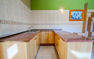 Property slide 46