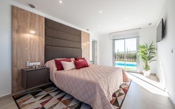 Property slide 17