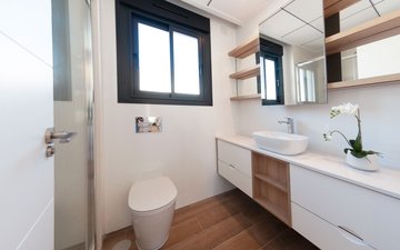 Property slide 14