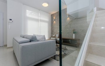 Property slide 22