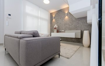 Property slide 32