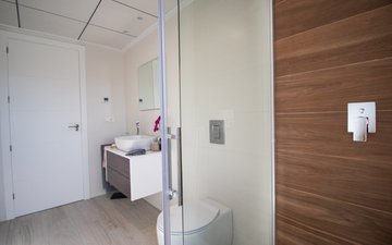 Property slide 19