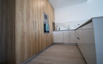 Property slide 14