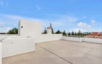 Property slide 44