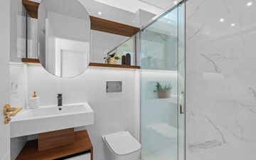 Property slide 18