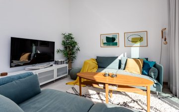 Property slide 16