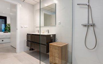 Property slide 41