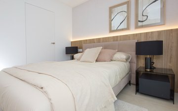 Property slide 16