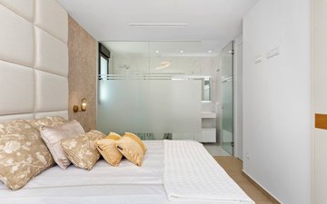 Property slide 35