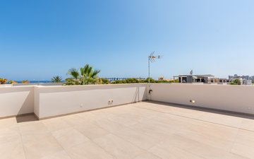 Property slide 38
