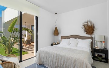 Property slide 39
