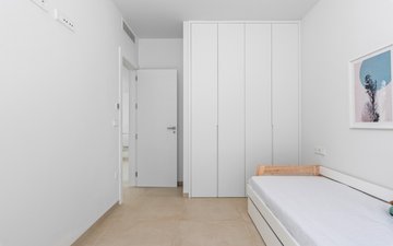 Property slide 32