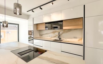 Property slide 14