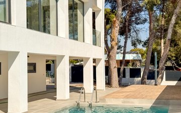 Property slide 42