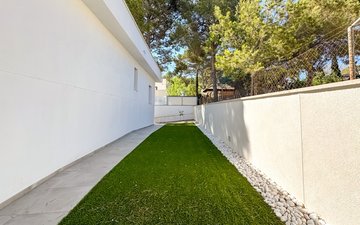 Property slide 38