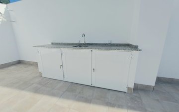 Property slide 22