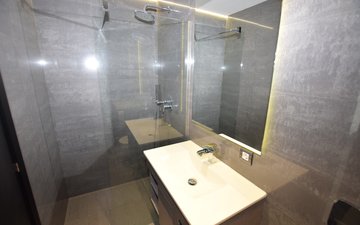 Property slide 18