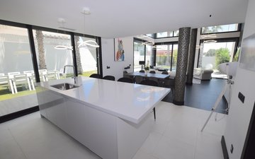Property slide 14