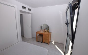 Property slide 14
