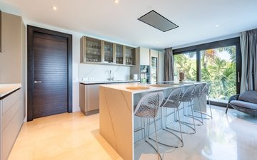 Property slide 22