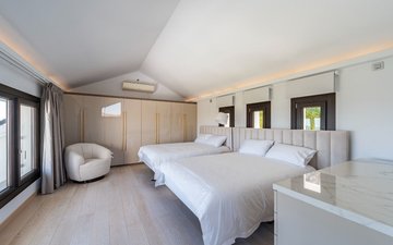 Property slide 30