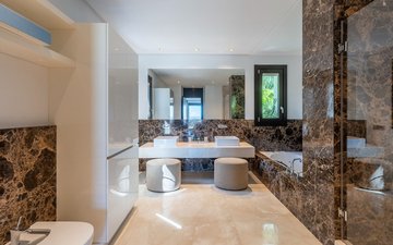 Property slide 43