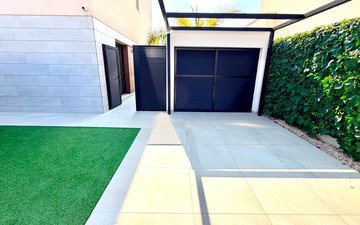 Property slide 50