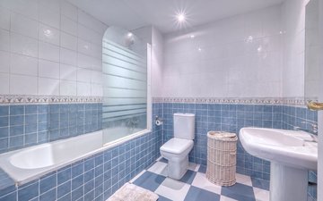 Property slide 17