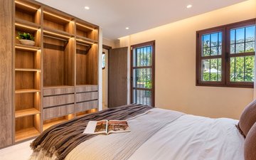Property slide 25