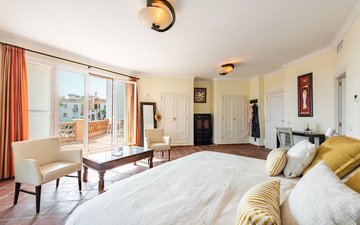 Property slide 20