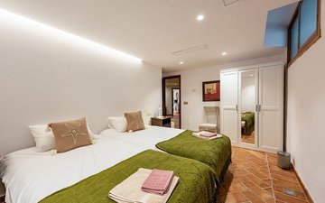 Property slide 21