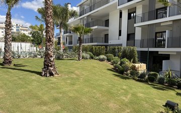 Property slide 39