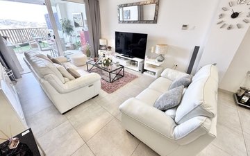 Property slide 10
