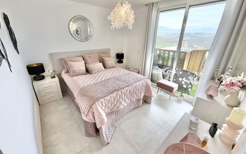 Property slide 16