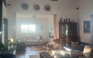 Property slide 31