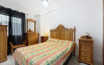 Property slide 25