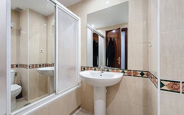 Property slide 33