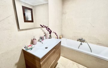 Property slide 15