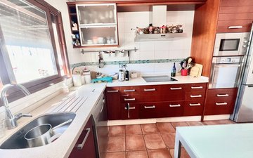 Property slide 8