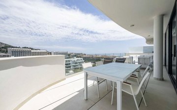 Property slide 25