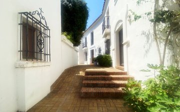 Property slide 17