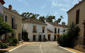 Property slide 18
